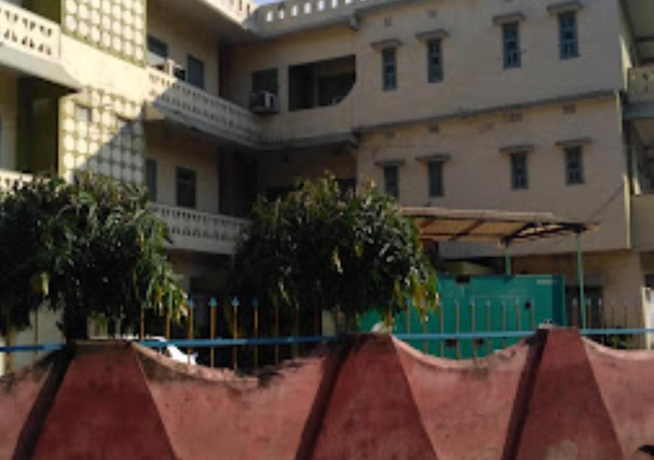 Vijieya Hotel Bihar Saharsa Exterior photo