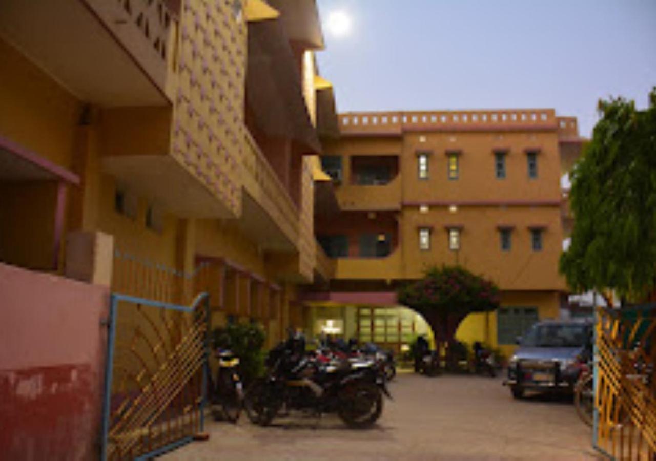 Vijieya Hotel Bihar Saharsa Exterior photo