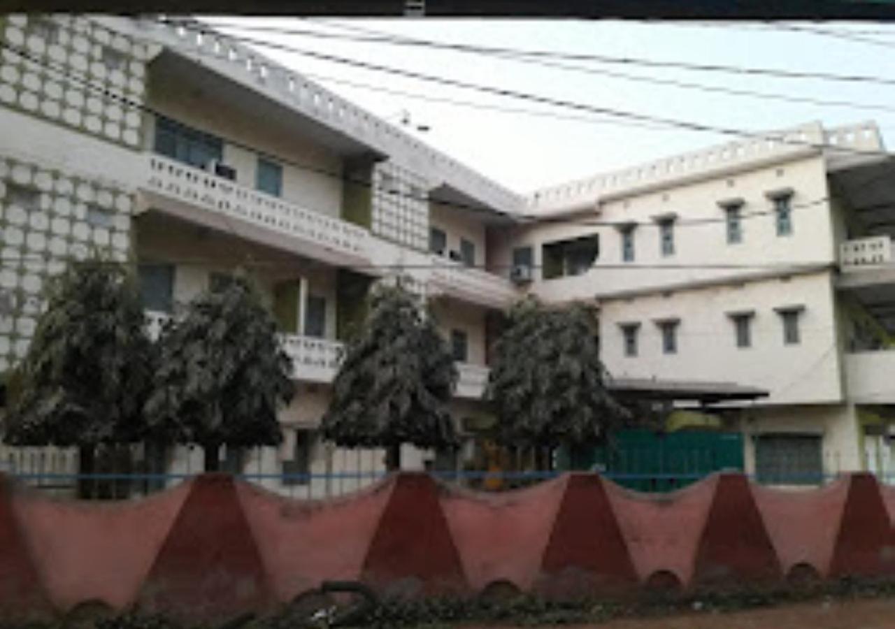 Vijieya Hotel Bihar Saharsa Exterior photo